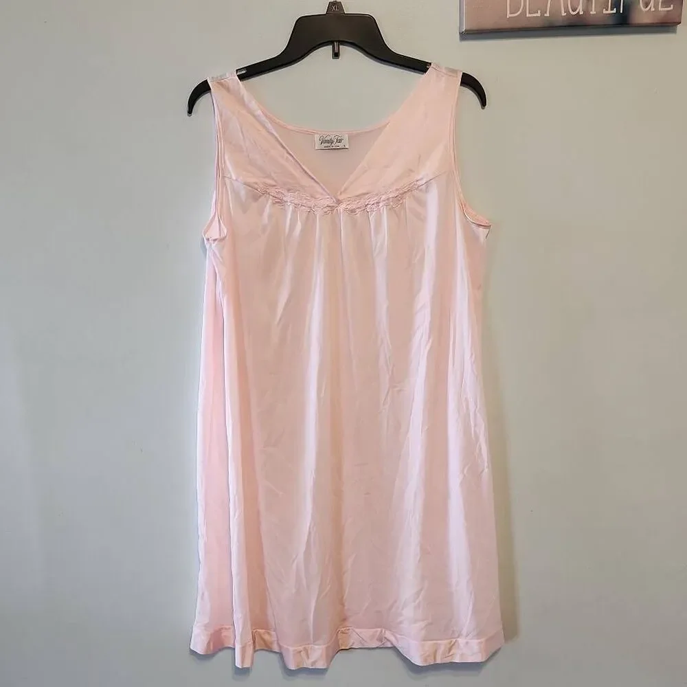 Vintage Vanity Fair Negligee Night Gown Large L